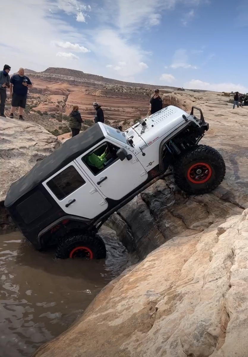 EJS Moab Utah April 2023 - Bella Jeep Girl (7)